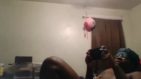 ms pretty online show from May 3, 3:44 am