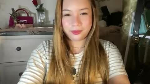 iyalicious online show from September 10, 7:46 pm