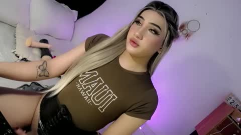Chesca online show from March 4, 3:11 am