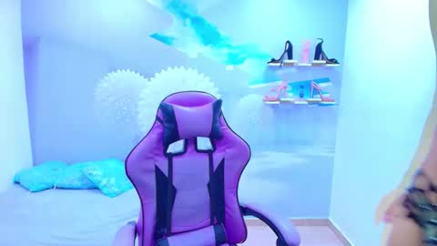 DEMI online show from January 16, 12:46 pm