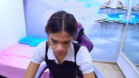 DEMI online show from April 16, 12:28 pm