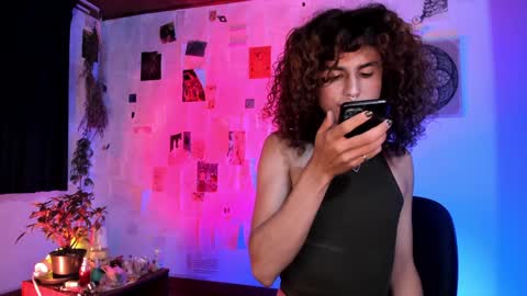 Desidias online show from December 18, 4:20 am