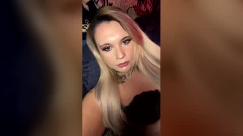 devyn winter online show from February 7, 12:27 am