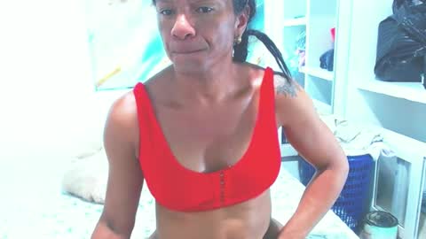 dirty_culona online show from June 14, 4:08 pm
