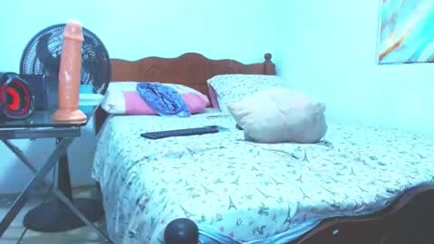 dirty_culona online show from July 31, 3:34 pm
