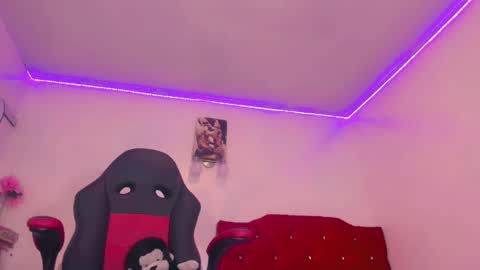 Naomy  online show from January 20, 7:14 pm