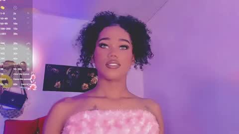 Naomy  online show from July 18, 3:13 am