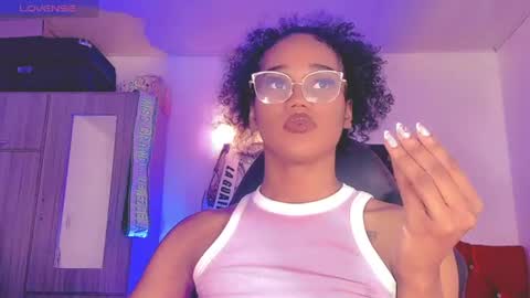 Naomy  online show from July 21, 2:14 am