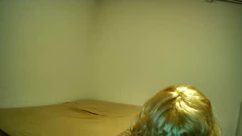 Snapshot of doggy7style chatting on October 21, 6:09 pm Carolina online show from October 21, 6:09 pm