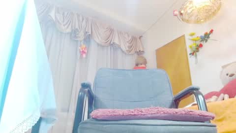 ilona online show from June 11, 6:11 am