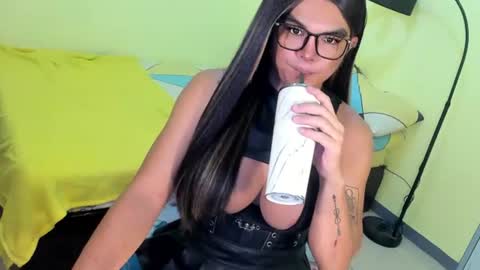 ANGELA online show from July 2, 6:52 am