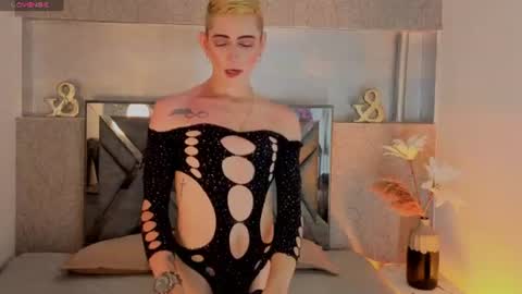 Dominic online show from July 28, 2:57 pm