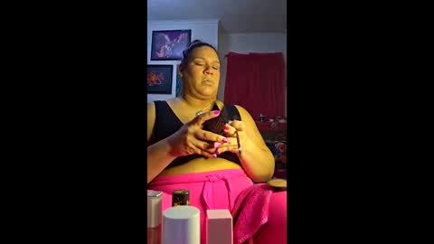 domtstopgal online show from May 15, 2:42 am