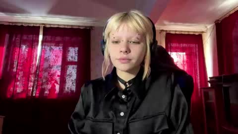 Milana online show from February 3, 10:20 am