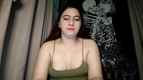 dreamycreamyst online show from March 5, 10:51 am