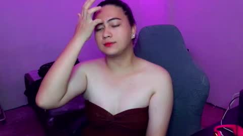 dreamycreamyst online show from April 29, 2:38 am