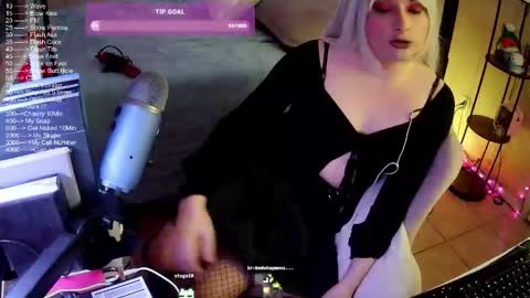 DvaDaisy online show from October 22, 10:02 pm