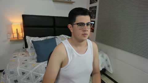  DYLAN SANTIAGO  online show from December 19, 7:52 pm