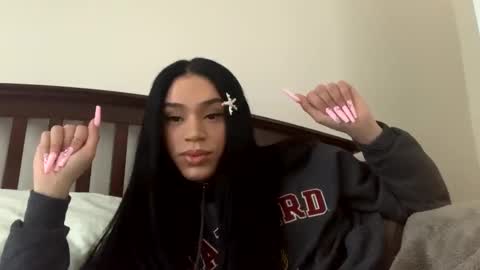 Snapshot of dynasty313 chatting on January 10, 8:04 pm Dynasty online show from January 10, 8:04 pm