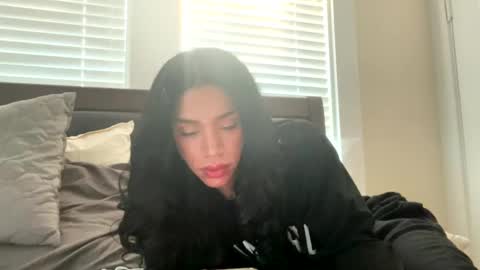 Snapshot of dynasty313 chatting on October 9, 8:10 pm Dynasty online show from October 9, 8:10 pm