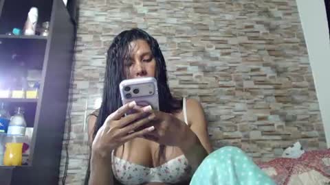 ebonyxprincess online show from August 2, 11:48 pm
