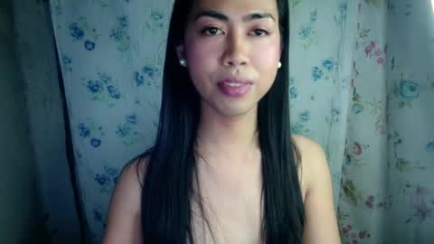 eddfox001 online show from April 3, 3:54 pm