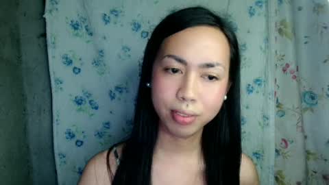 eddfox001 online show from June 13, 12:16 pm