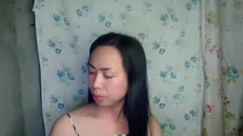 eddfox001 online show from June 22, 12:46 pm