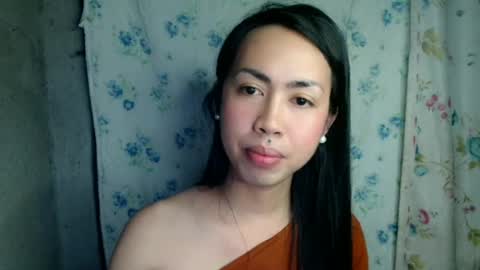 eddfox001 online show from June 24, 12:58 pm