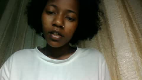 eericca online show from June 28, 10:24 pm