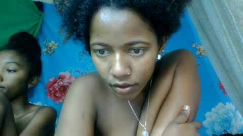 eericca online show from July 4, 8:47 pm