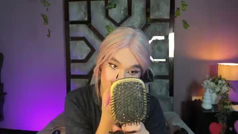 electra_gosselin online show from June 11, 2:11 am