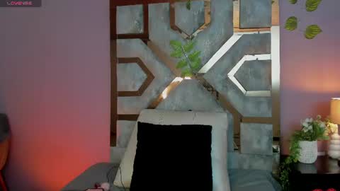 electra_gosselin online show from July 29, 1:15 am