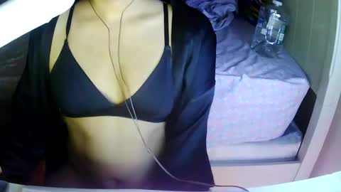 Elena Rose online show from March 26, 7:45 am