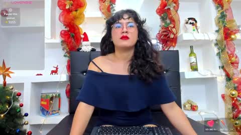 elith_berry69_ online show from January 5, 8:52 pm