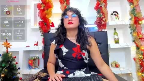 elith_berry69_ online show from January 6, 9:11 pm