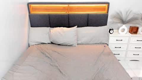 SINGLE PO online show from February 19, 2:52 am