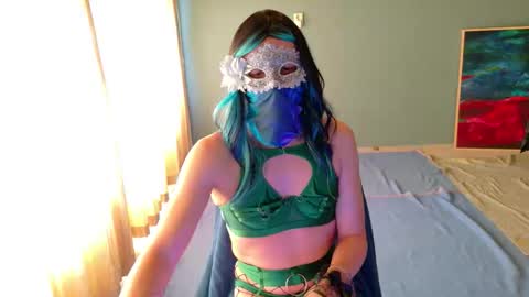 ElowenStarshade online show from September 15, 12:32 pm