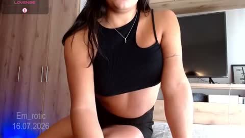 Emilia  online show from July 16, 3:18 pm
