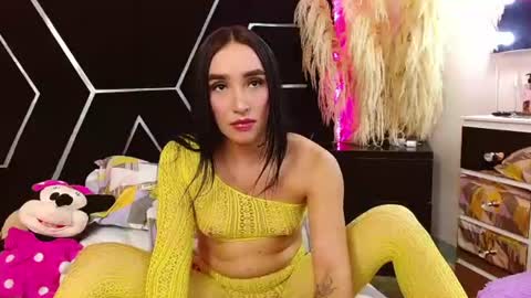 emillystonex online show from July 21, 3:48 pm