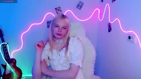 Lia online show from October 31, 1:21 pm