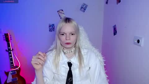 Lia online show from March 11, 9:19 pm