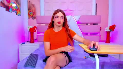 Emma Hilton online show from June 12, 8:52 pm