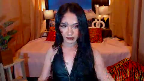 enticingkendra online show from May 19, 7:20 pm