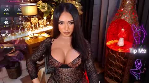 enticingkendra online show from July 30, 10:36 am
