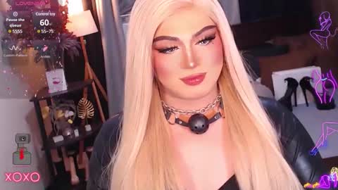 Snapshot of eroticfowler69 chatting on December 3, 4:55 pm Anastasia online show from December 3, 4:55 pm