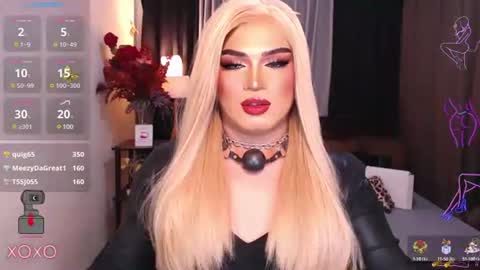 Snapshot of eroticfowler69 chatting on December 19, 12:02 am Anastasia online show from December 19, 12:02 am