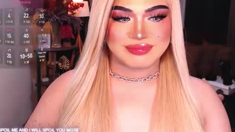 Snapshot of eroticfowler69 chatting on February 6, 5:19 pm Anastasia online show from February 6, 5:19 pm