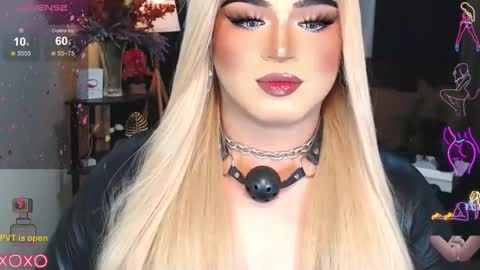 Snapshot of eroticfowler69 chatting on February 12, 5:48 pm Anastasia online show from February 12, 5:48 pm