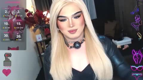 Snapshot of eroticfowler69 chatting on February 23, 5:07 pm Anastasia online show from February 23, 5:07 pm